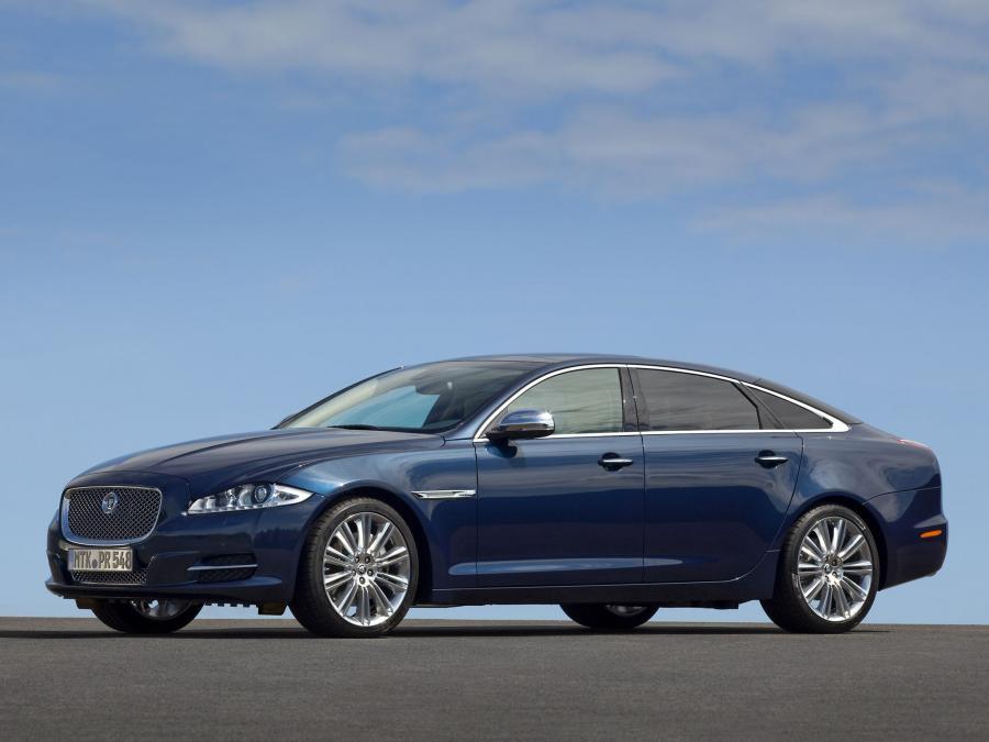  Jaguar XJ Diamond Edition 2012 года  (фото 3 из 3)
